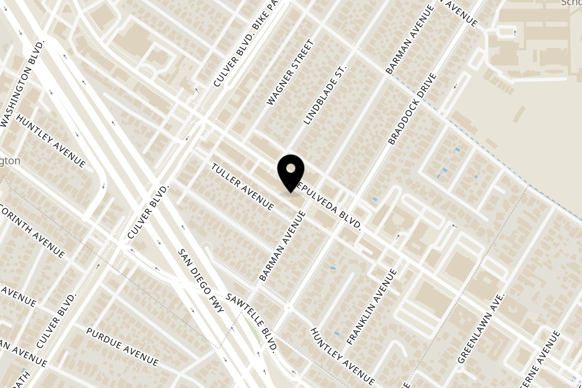 Map showing the location of El Huarique Culver City on 4361 Sepulveda Blvd in Culver City